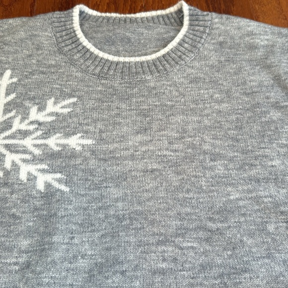 Luxe Snowflakes Sweater - Picture 8 of 13